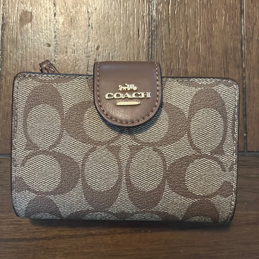 Coach wallet